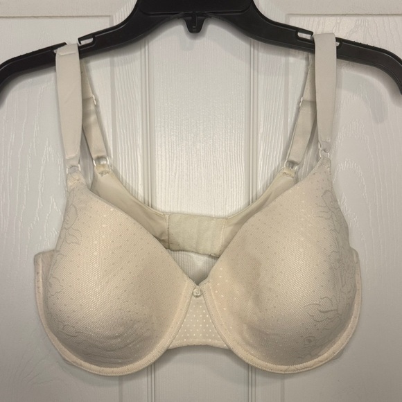 EUC Black, White & Cream 3 Piece Bra Set - Picture 2 of 12